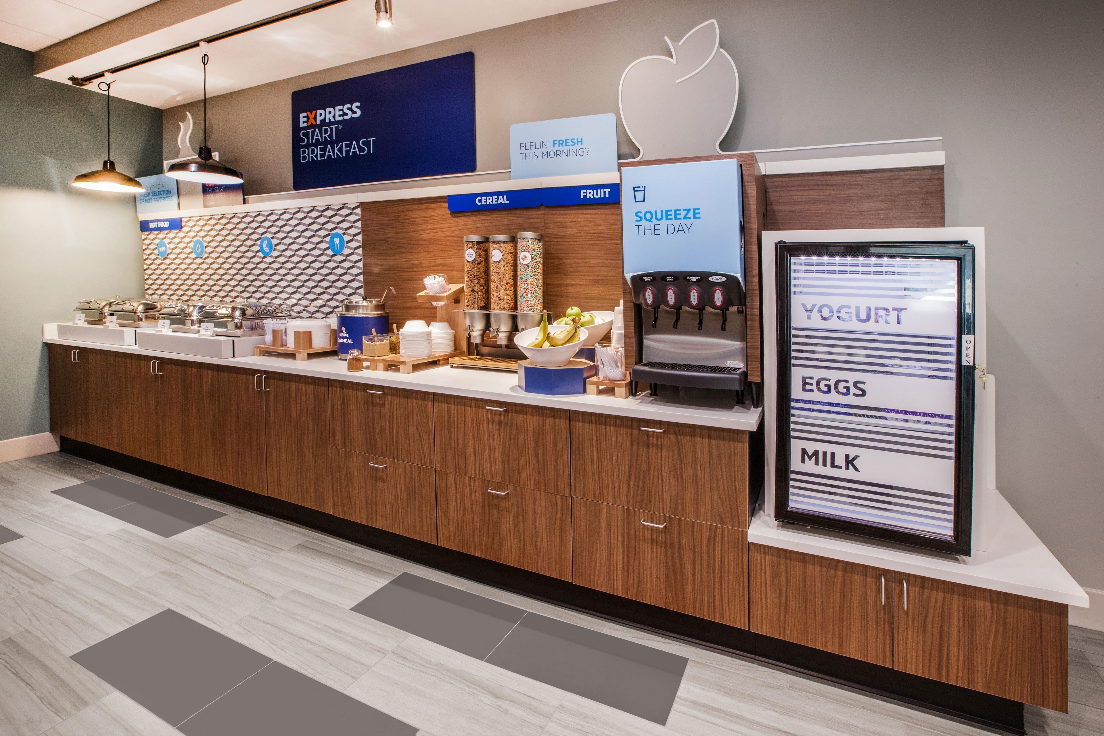 Holiday Inn Express & Suites Pasadena - Los Angeles By Ihg Eksteriør billede