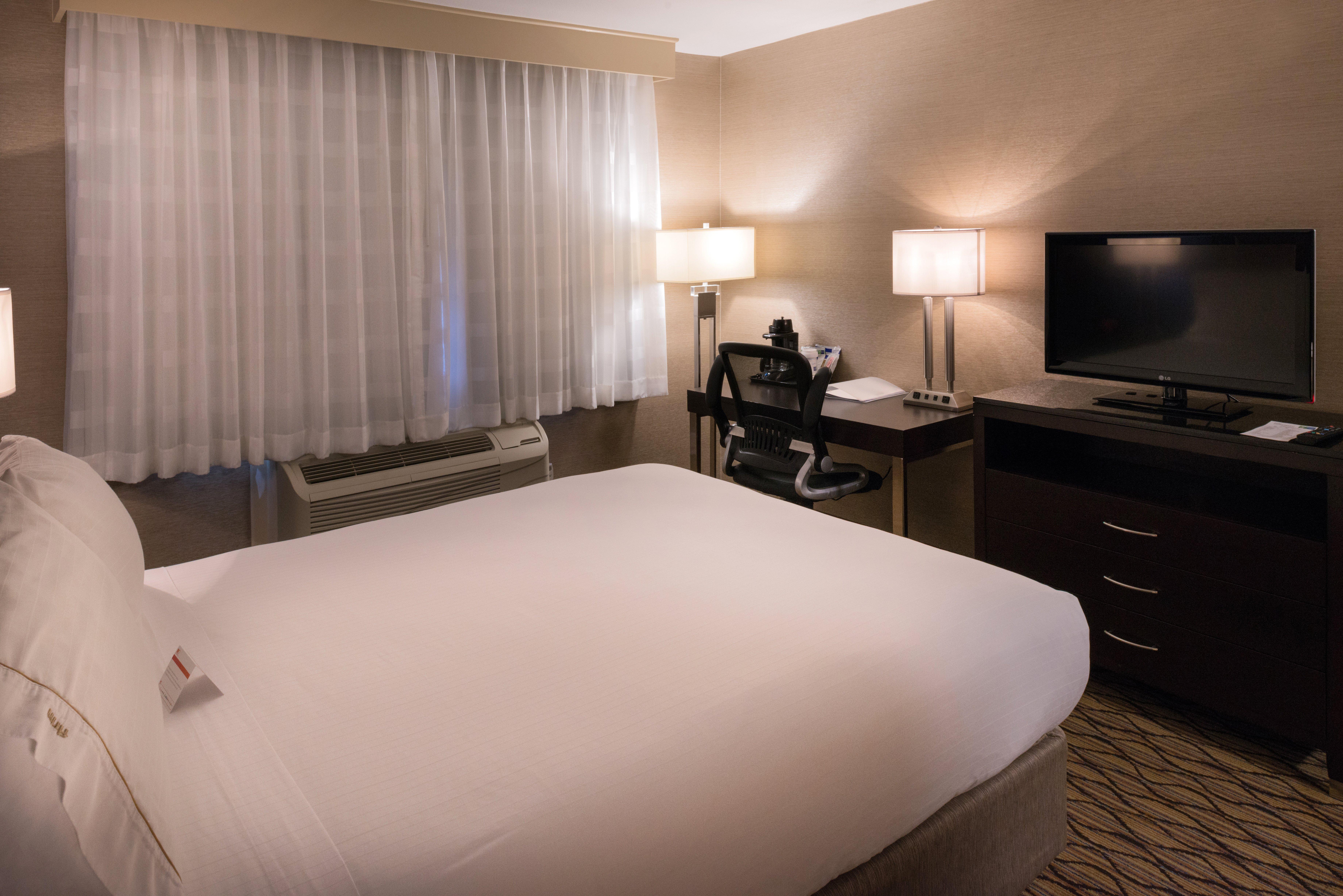 Holiday Inn Express & Suites Pasadena - Los Angeles By Ihg Eksteriør billede